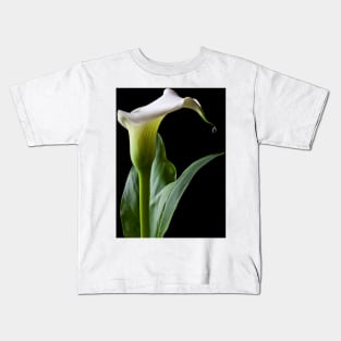 Calla lily with drip Kids T-Shirt